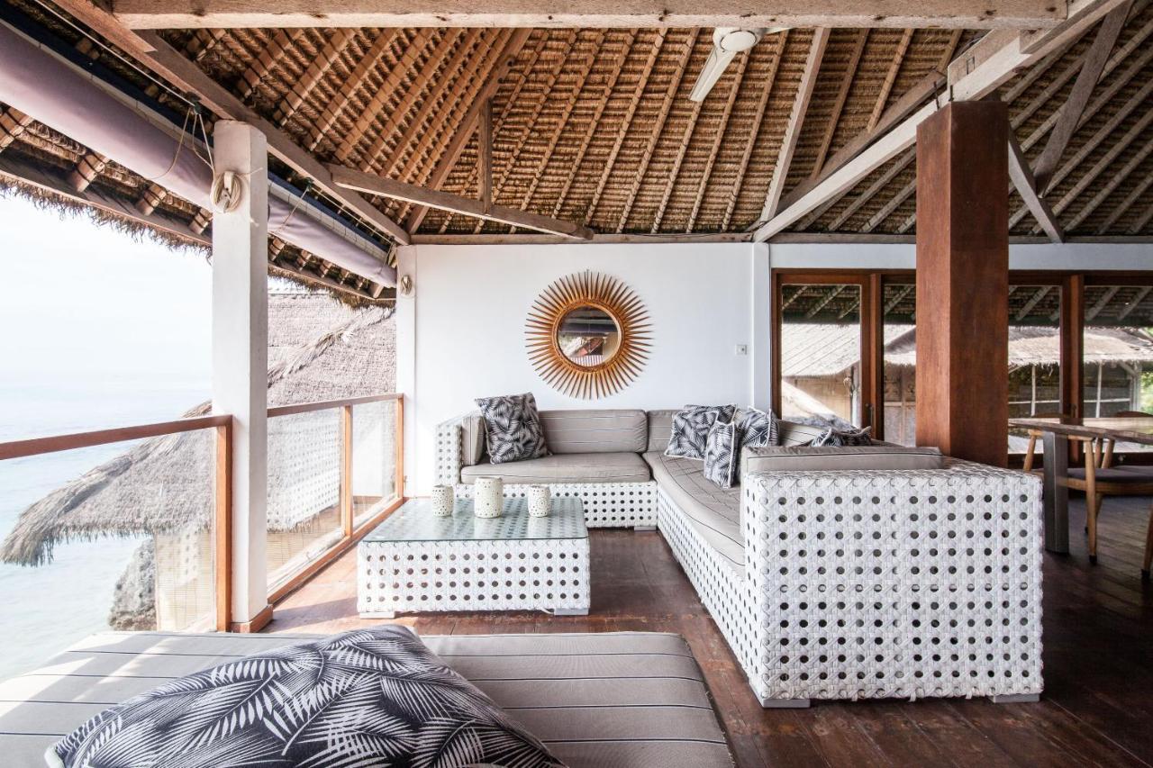 Villa Gmb Beach House Uluwatu  Bagian luar foto