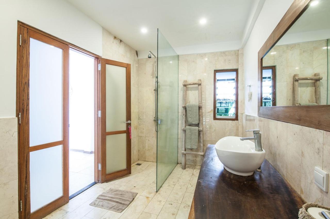 Villa Gmb Beach House Uluwatu  Bagian luar foto
